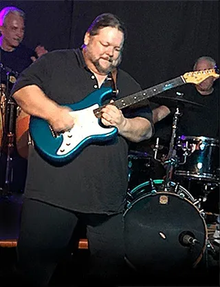 Barry Hynes